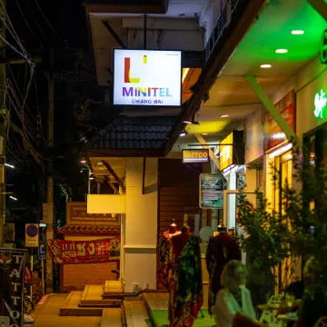 L MINITEL at Night Bazaar Chiangmai Отели рядом с достопримечательностью «Мост Наварат»