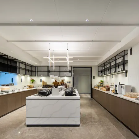 Atour X Hotel Ma'anshan City Center Yushan East Road Subway Station