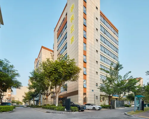 Huayue Genting Hotel (Xiamen North Railway Station) Hotels near Jimei