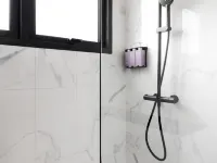 TRIBE Living Bangkok Sukhumvit 39 by AccorHotels Отели рядом с достопримечательностью «Тхонг Лор»