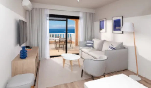 Sol Sun Beach Apartamentos Hoteles cerca de Playa del Duque