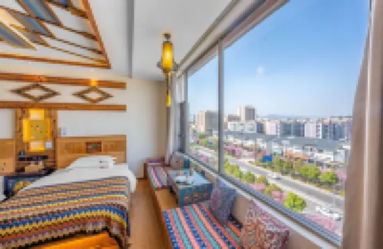 Qujing Xihua·Yu Hotel