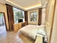 Tianchidu Hot Spring Resort Hotels in Mile City