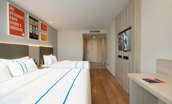 Haiyue Hotel (Yulin Confucius Temple Bus Station Branch)