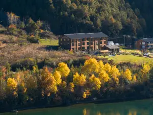 瀘沽湖·千山繼酒店