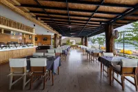 Bulow Casa Grand View Resort Hotel di Ko Lipe
