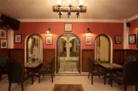 Baber Mahal Vilas - the Heritage Hotel - 5-Star