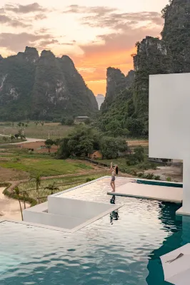 Yunqi Moye Holiday Homestay (Yingxi Fenglin Branch)