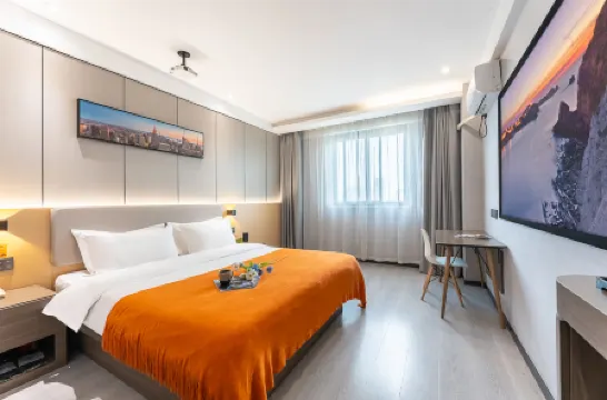 Duojiangnan Hotel (Yintai Department Store, Linping Pedestrian Street, Hangzhou) Отели рядом с достопримечательностью «Zhongdu Square»