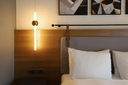 Slow Town Hotel-Konkai Отели рядом со станцией Tainan Railway Station