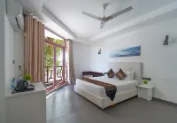 Silver Oasis Maldives Hotels in Huraa