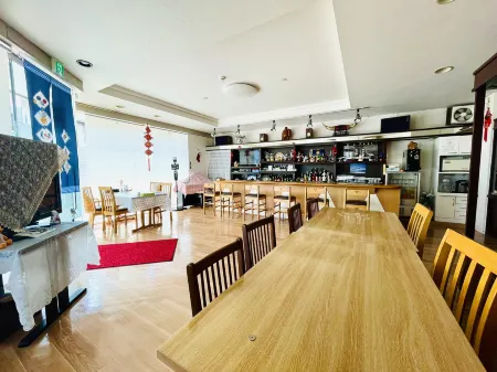 Hotel Yoko Отели в г. уезд Сёдзу