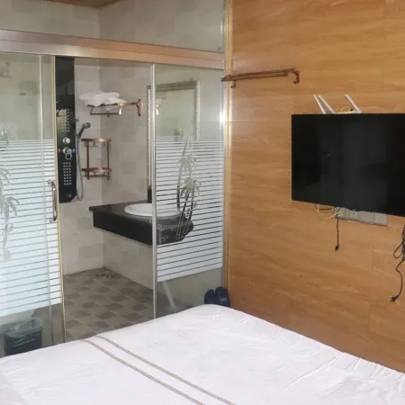 Longyan Jinma Hotel
