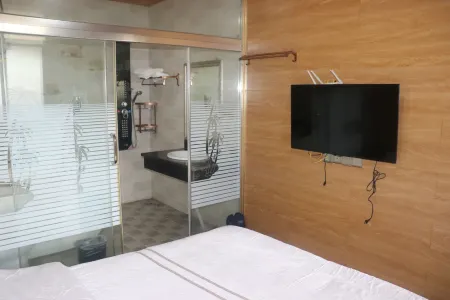 Longyan Jinma Hotel Отели рядом со станцией Yongding Railway Station