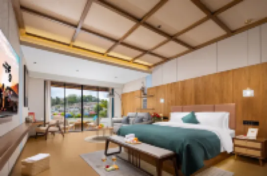 Oriental Garden Inn (Lijiang Old Town Watermill)