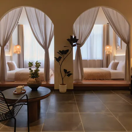 Yanhai Homestay Hotel