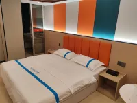 Foshan Haoting Business Apartment Hotels near Shishan Square - Dali Market