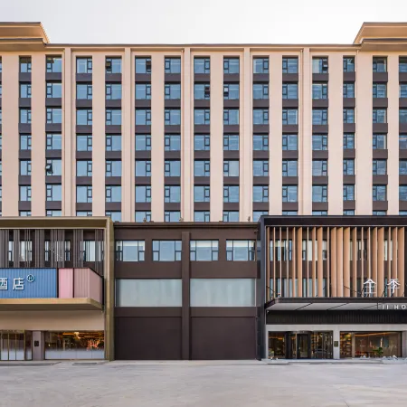 HanTing Hotel (Yuncheng Wuyue Square)