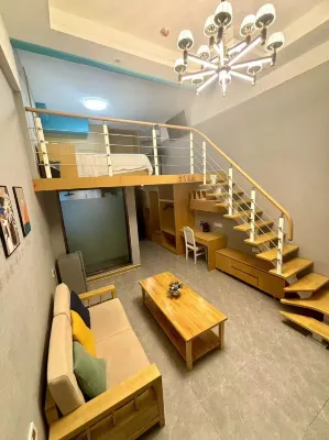 Nanchang Xiyun Hotel (Xinjian New Town Wuyue Plaza) Hotels near Yuzhang Normal University