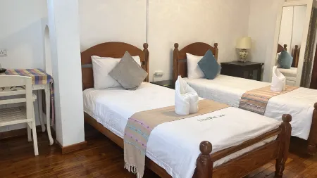 Frangipani inn Luang Prabang Отели в г. Луанг Прабанг