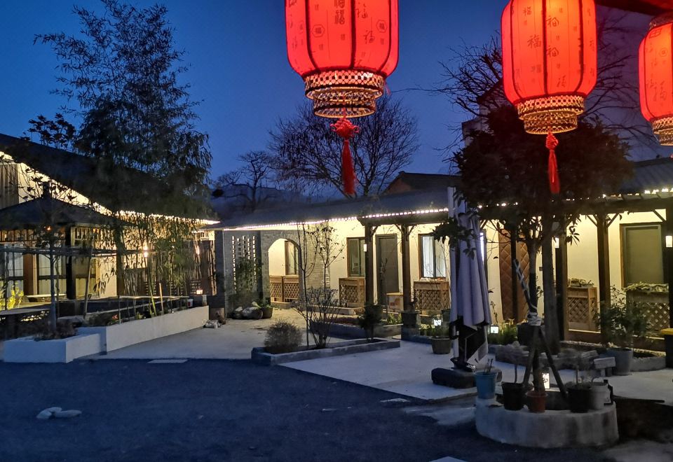 Taibai Mountain Guanlan Homestay(太白山观岚小院) 후기, 가격 2024 메이현 호텔 추천 | 트립닷컴