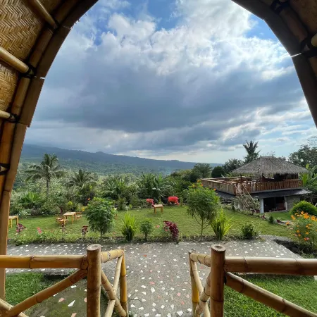 Villa Bambu Rinjani & Restaurant