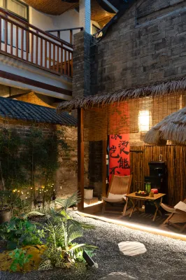 Shijian Ravine | Architect Hotel · Qie Wan Qie An Homestay (Luoyi Ancient City Shizijie Branch) Hotels in 