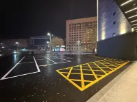 Sanjiangyunshang Hotel - Parkplatz