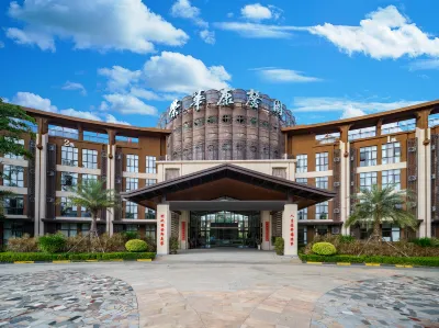 Ronghua · Kangxin Garden (Lingshui People's Hospital Beiwen Road Store) Отели рядом с достопримечательностью «Площадь Беверли»