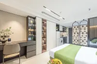 Weilan Audio-visual Apartment