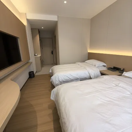 Long Yuan Hotel