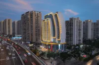 Vienna International Hotel Haikou West Station Xiuying Port Hotel in zona Haiqi Port Bus Passenger Transport Station