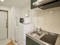 تاسُوكي سمارت سوغامو Hotels near محطة سوجامو