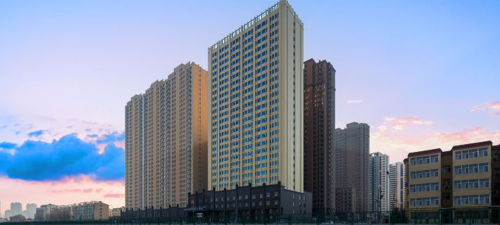 Madison Hotel Heze Wanda Plaza Отели в г. Хэцзе