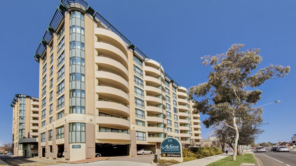 Adina Serviced Apartments Canberra James Court