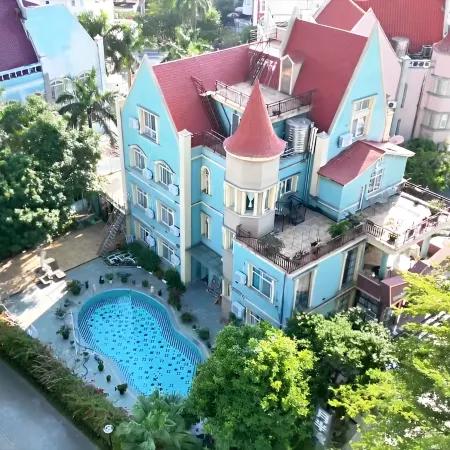 Beihai Yuebanwan Hotel (Silver Beach International Passenger Terminal)