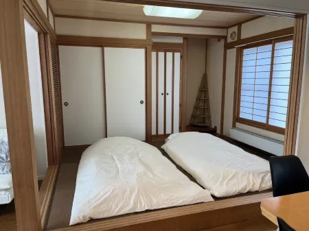 Whole House / 10 ppl/ 3 Parking /Free Wifi! Отели рядом с достопримечательностью «Kitoushi Forest Park Family Travel Village»