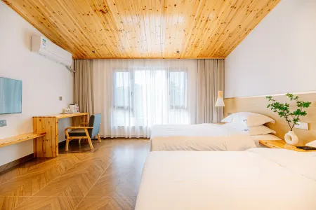 Huangshan Jingguang Homestay (Huangshan North High Speed Railway Station) Отели рядом с достопримечательностью «Huizhou Cultural Park · Huashang Villa - Swimming Pool»