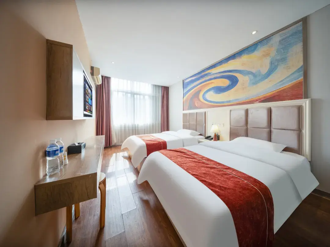 Yuecheng Express Hotel - Móng Cái