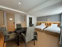 Yiju Fashion Hotel (Minquan Railway Station)