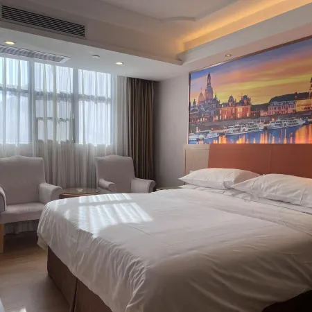 Vienna Hotel (Xingning Downtown Square)