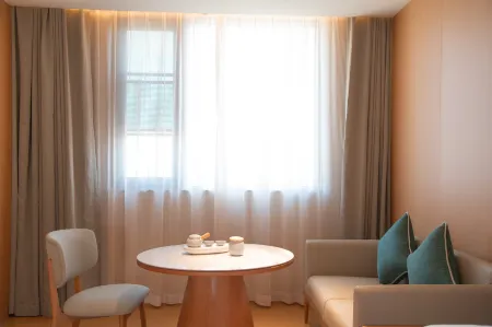 THE JI Hotel (Jieyang Chaoshan International Airport Branch)