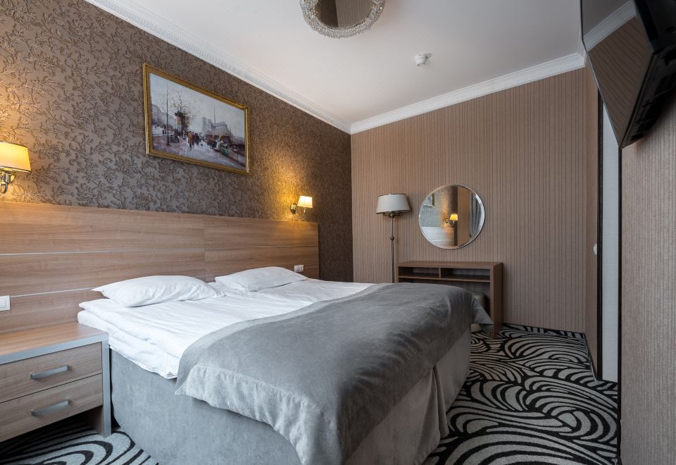 Matisov domikOver view