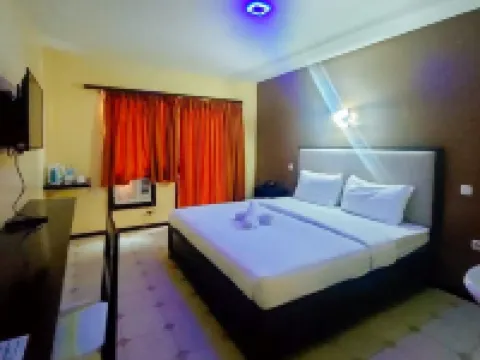 RedDoorz @ Carlton Martin Hotel Masbate City Hotels in Masbate