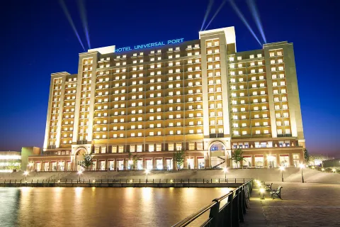 HOTEL UNIVERSAL PORT