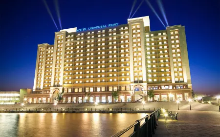 HOTEL UNIVERSAL PORT