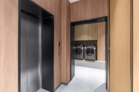 Yiting Hotel (Wanmashi Trading City Branch, Kangning Street, Taiyuan)