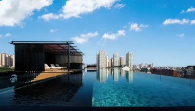 베이하이 J 호텔 (베이하이 인탄 해변) 페리&치아오강 해변 호텔