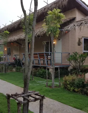 หลังครอบครัวพัก 6 วิวสวน,วิวแม่น้ำ