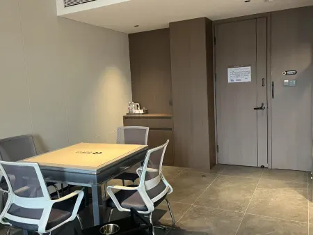 Weiduo Business Hotel